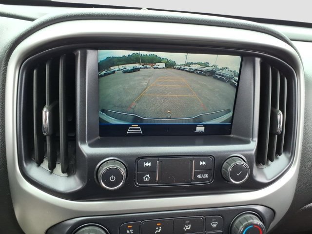Used 2021 Chevrolet Colorado LT AWD/4WD image 18