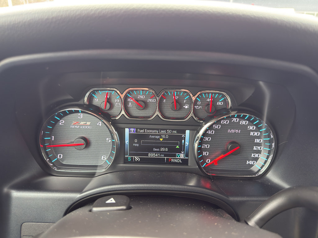 Used 2018 Chevrolet Silverado 1500 LT w/ All Star Edition image 18