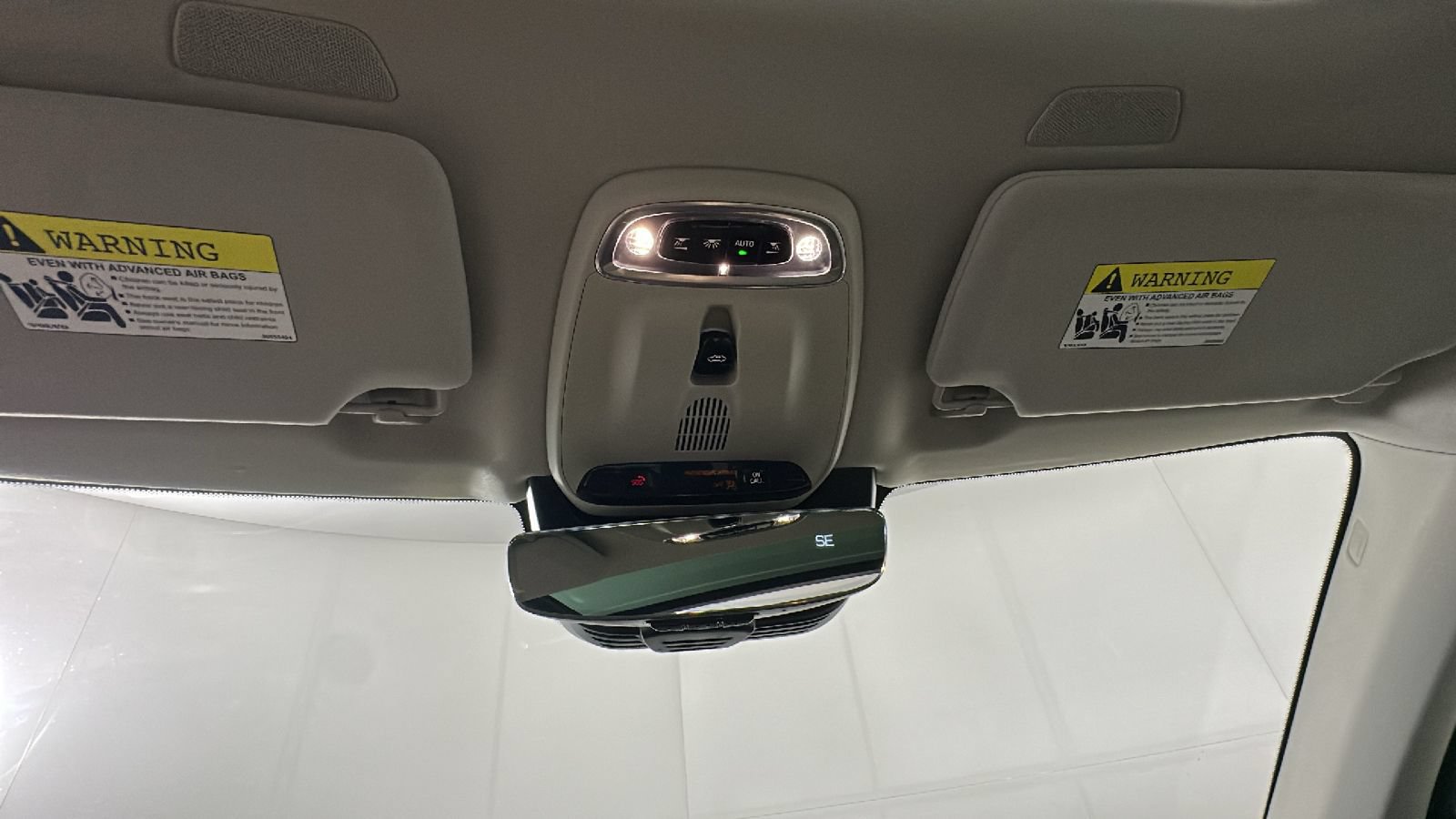 Used 2021 Volvo XC90 T6 Momentum AWD/4WD image 28