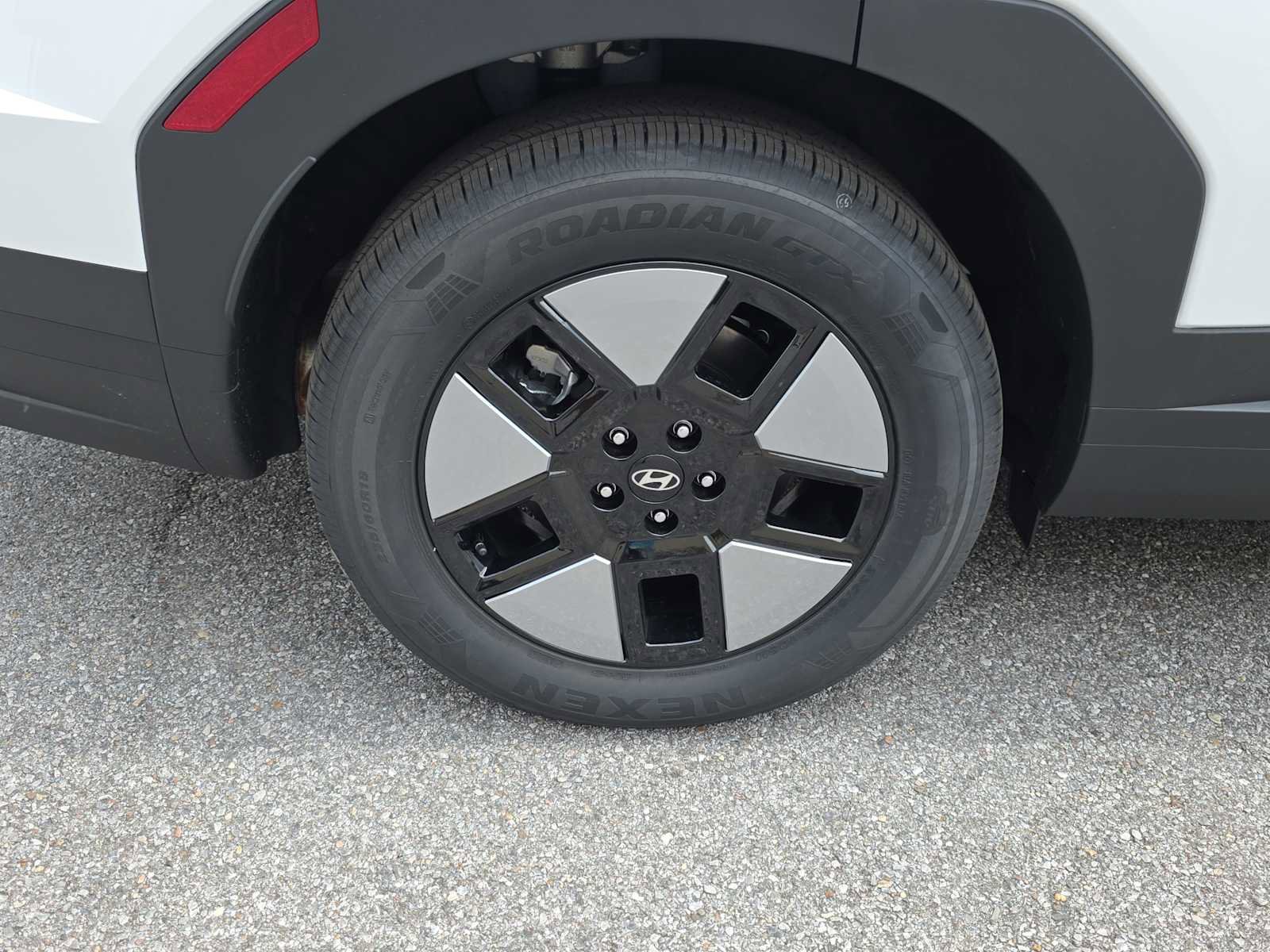 New 2026 Hyundai Santa Fe SEL FWD image 7