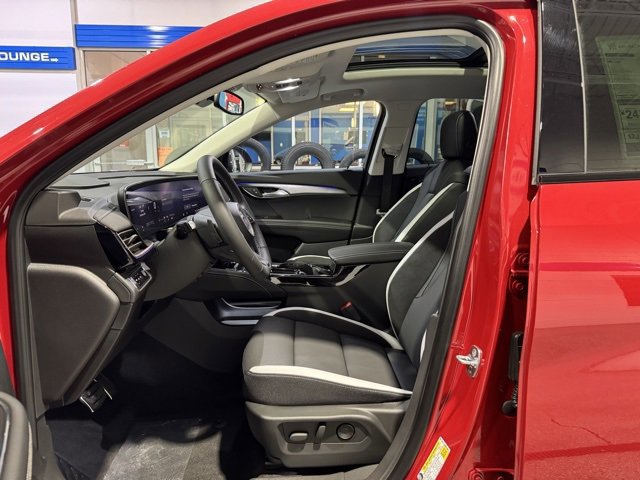 New 2025 Buick Envision Sport Touring image 9