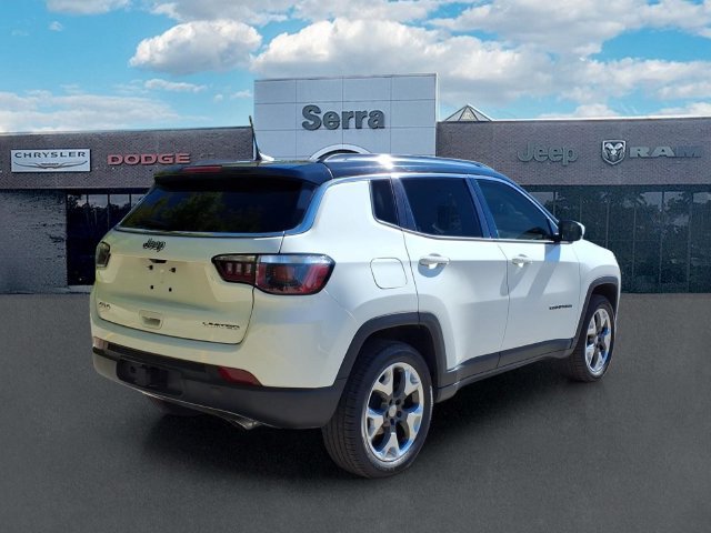 Used 2018 Jeep Compass Limited w/ Navigation Group AWD/4WD image 7