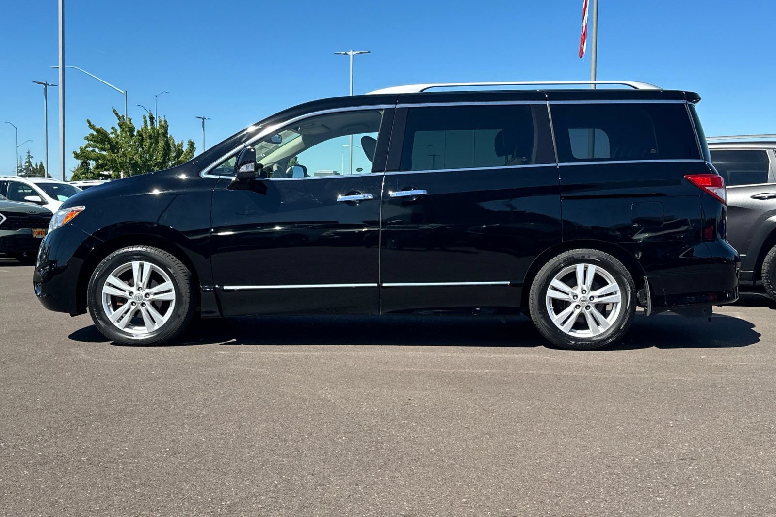Used 2014 Nissan Quest SL FWD image 7