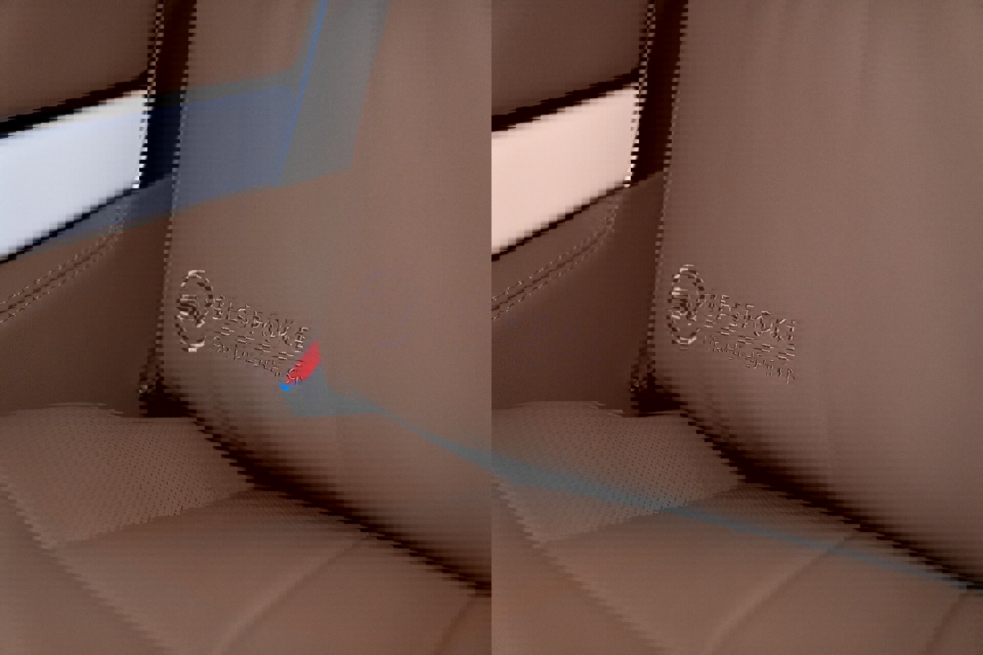 Used 2023 Land Rover Range Rover SV image 24