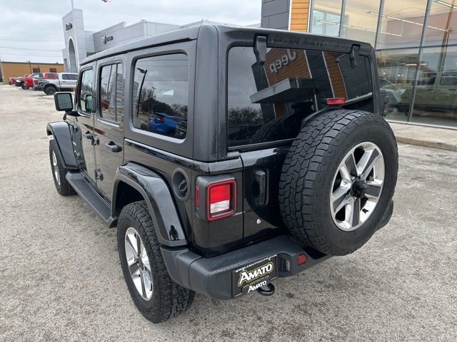 Used 2018 Jeep Wrangler Unlimited Sahara image 8