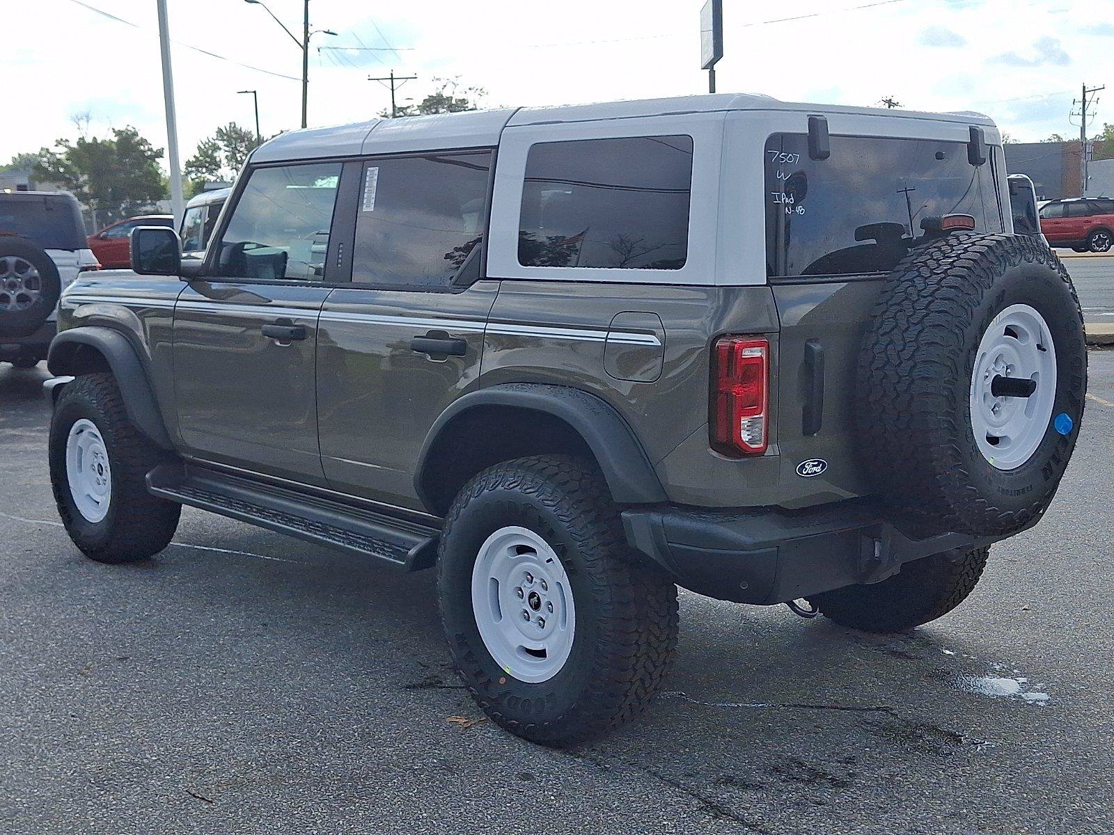 New 2026 Ford Bronco Heritage Edition AWD/4WD image 3