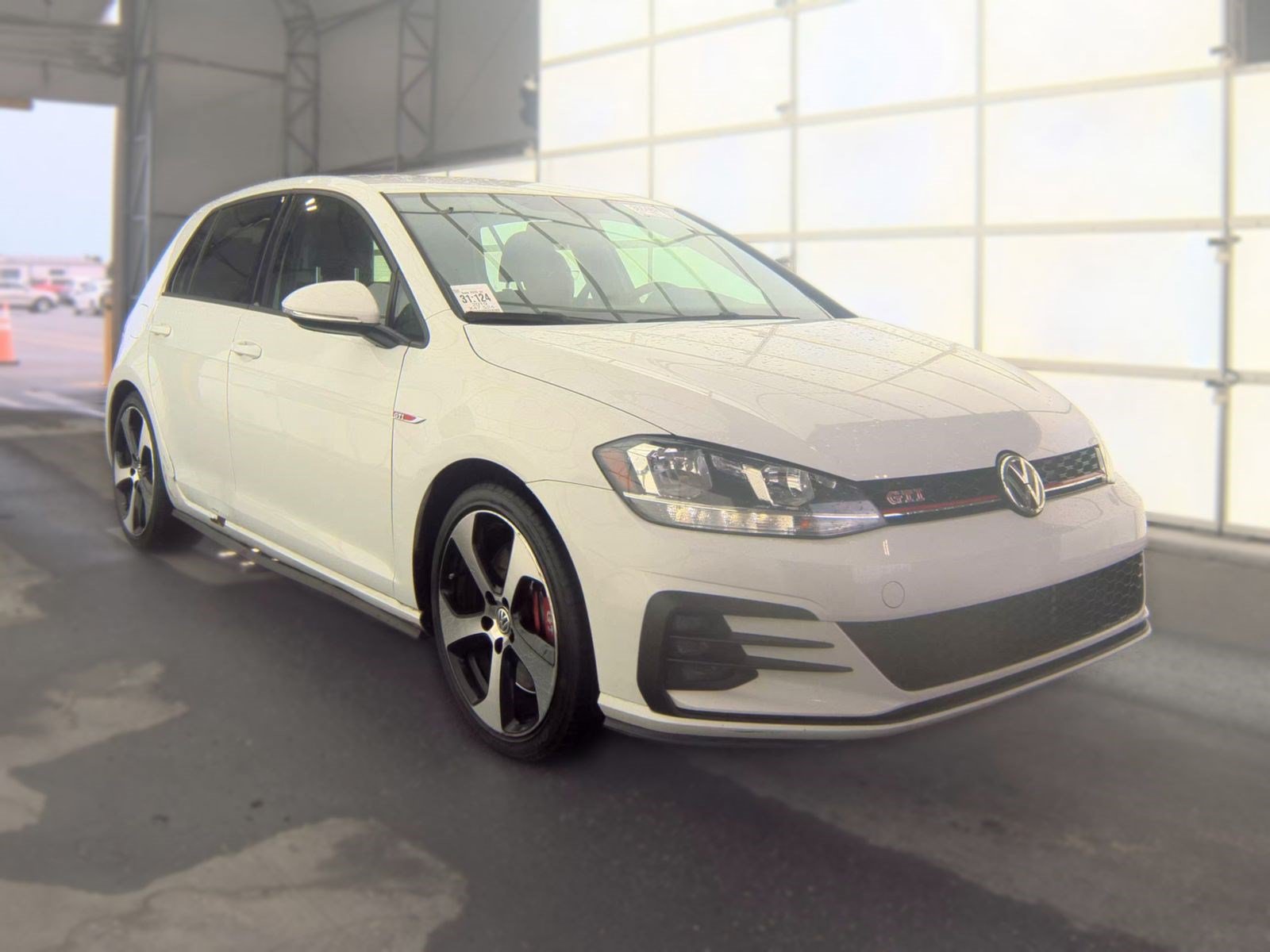 Used 2019 Volkswagen GTI SE FWD image 2