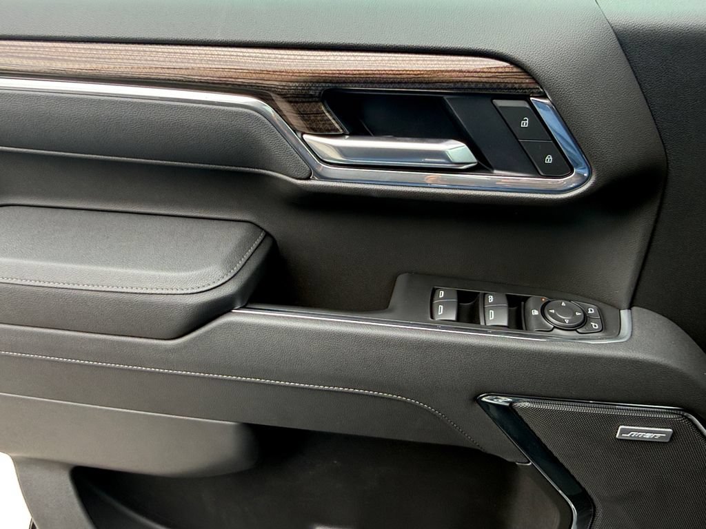 New 2026 Chevrolet Silverado 1500 LT Trail Boss w/ LT Trail Boss Premium Package AWD/4WD image 11