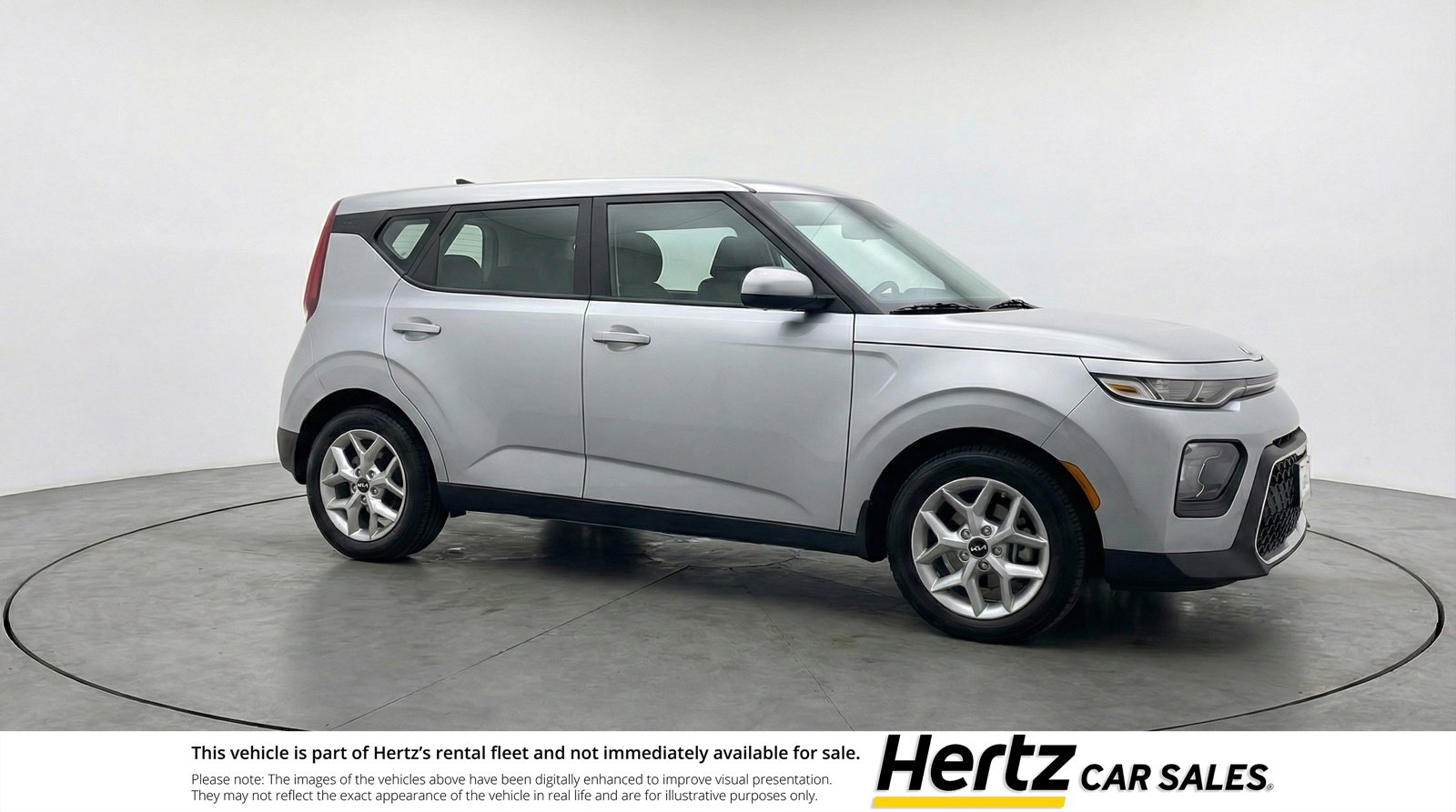 Used 2025 Kia Soul LX w/ LX Technology Package FWD image 1