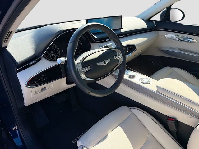 Used 2025 Genesis GV70 2.5T w/ Advanced Package image 25