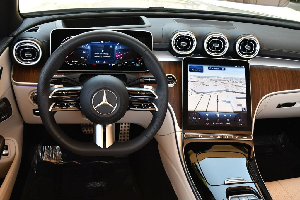 Used 2026 Mercedes-Benz CLE 450 4MATIC Cabriolet image 66
