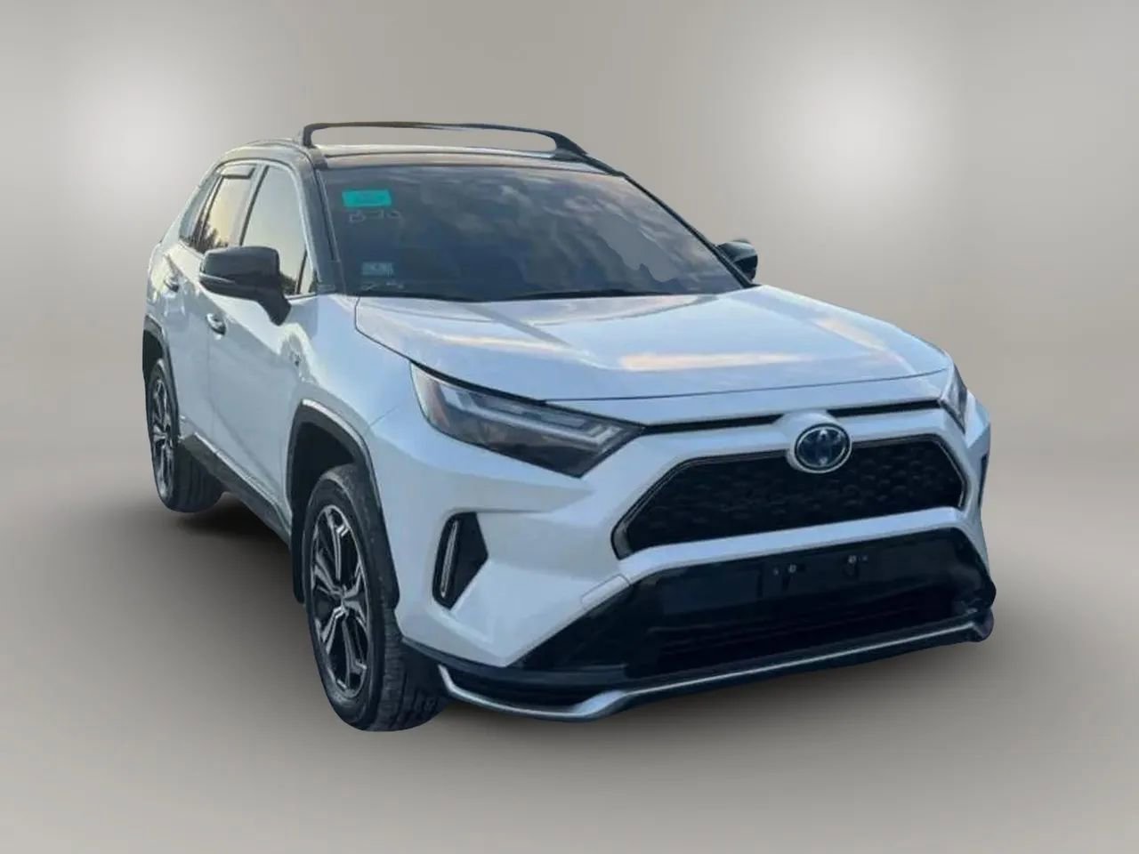 Used 2023 Toyota RAV4 XSE w/ Weather Package image 34