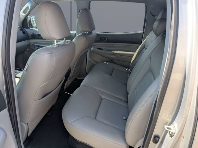 Used 2014 Toyota Tacoma PreRunner w/ Convenience Package RWD image 13