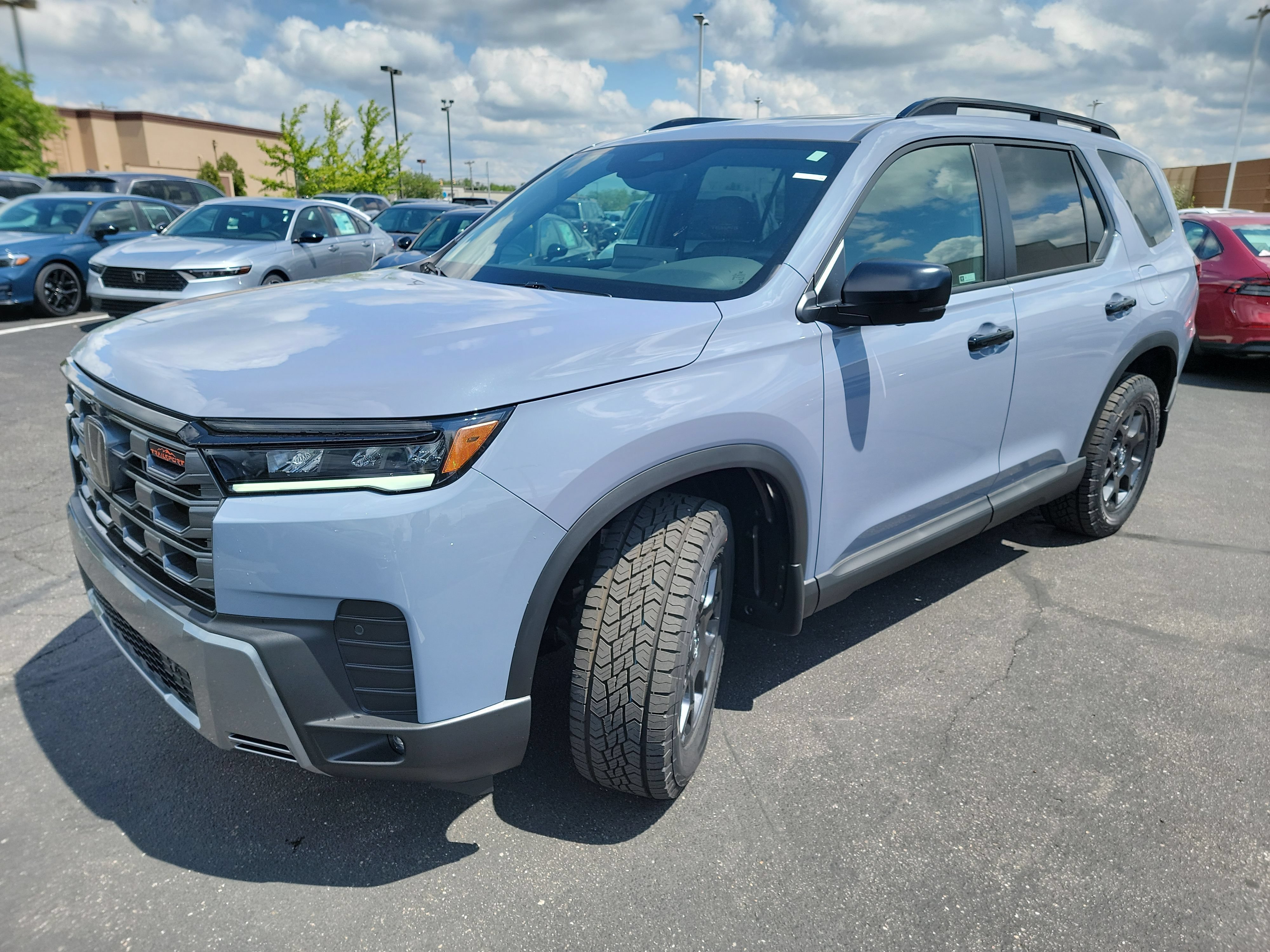 New 2026 Honda Pilot TrailSport image 3