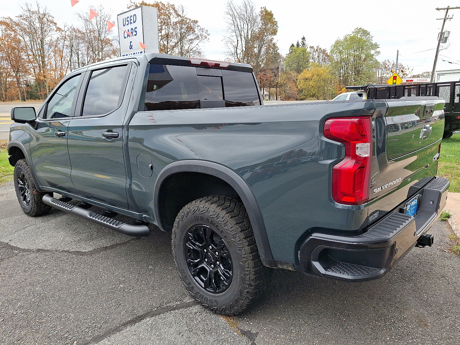 New 2026 Chevrolet Silverado 1500 ZR2 image 3