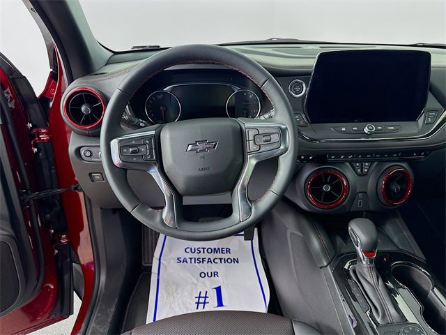 Used 2025 Chevrolet Blazer RS w/ Driver Confidence II Package image 22