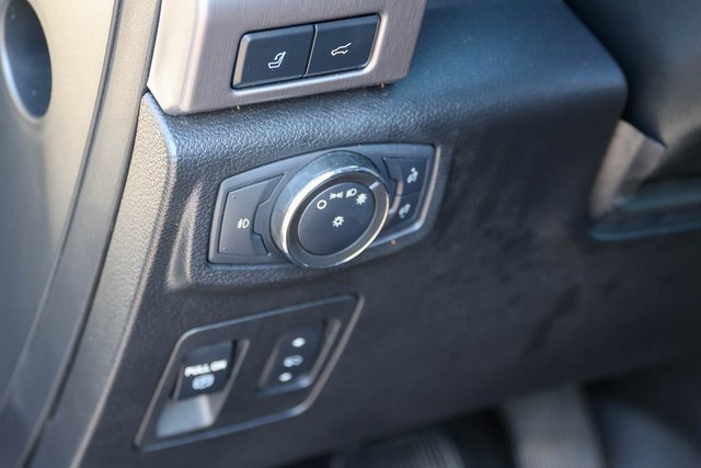 Used 2021 Ford Expedition Platinum image 16