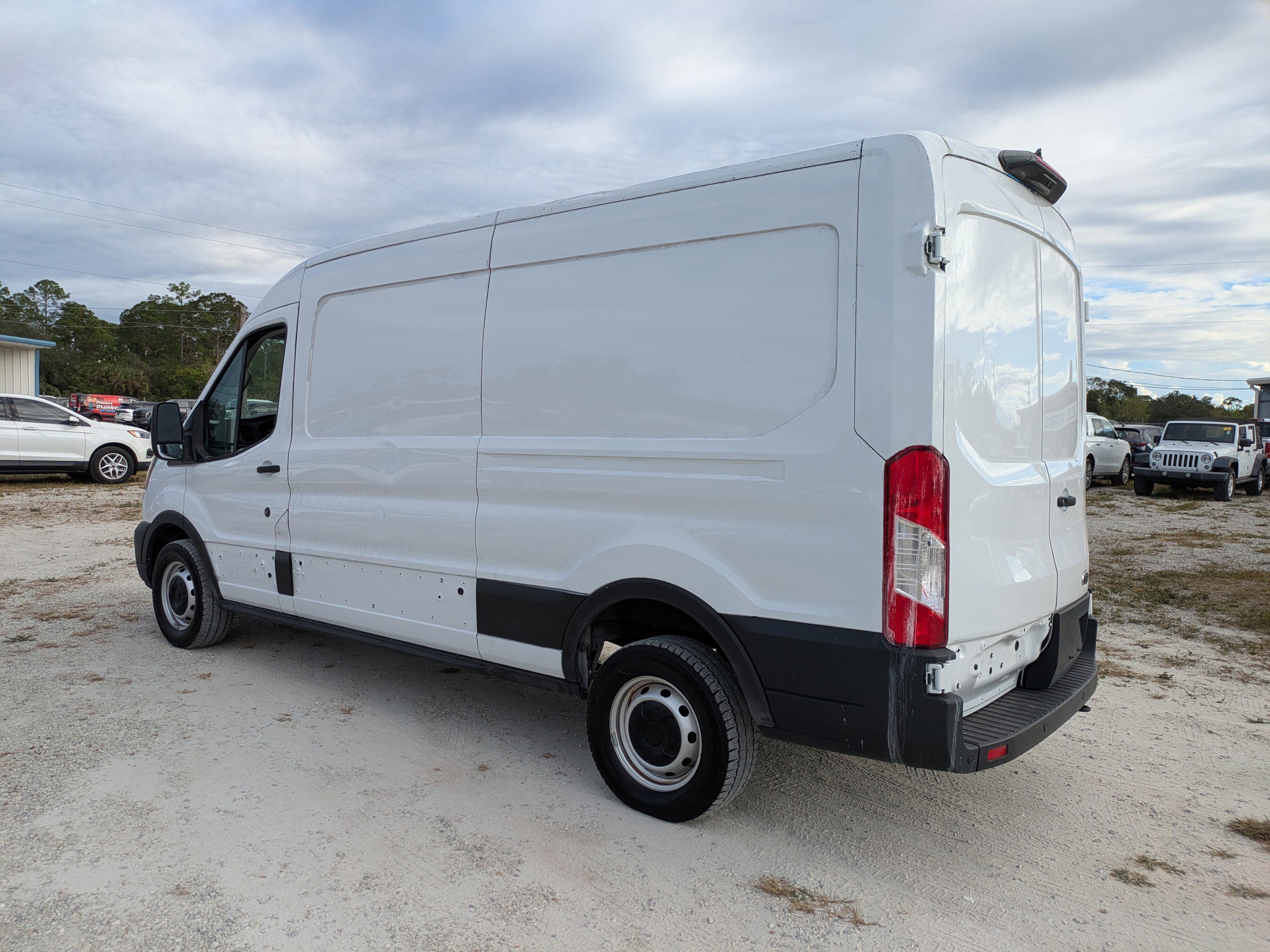 Used 2023 Ford Transit 250 Medium Roof w/ Load Area Protection Package RWD image 6
