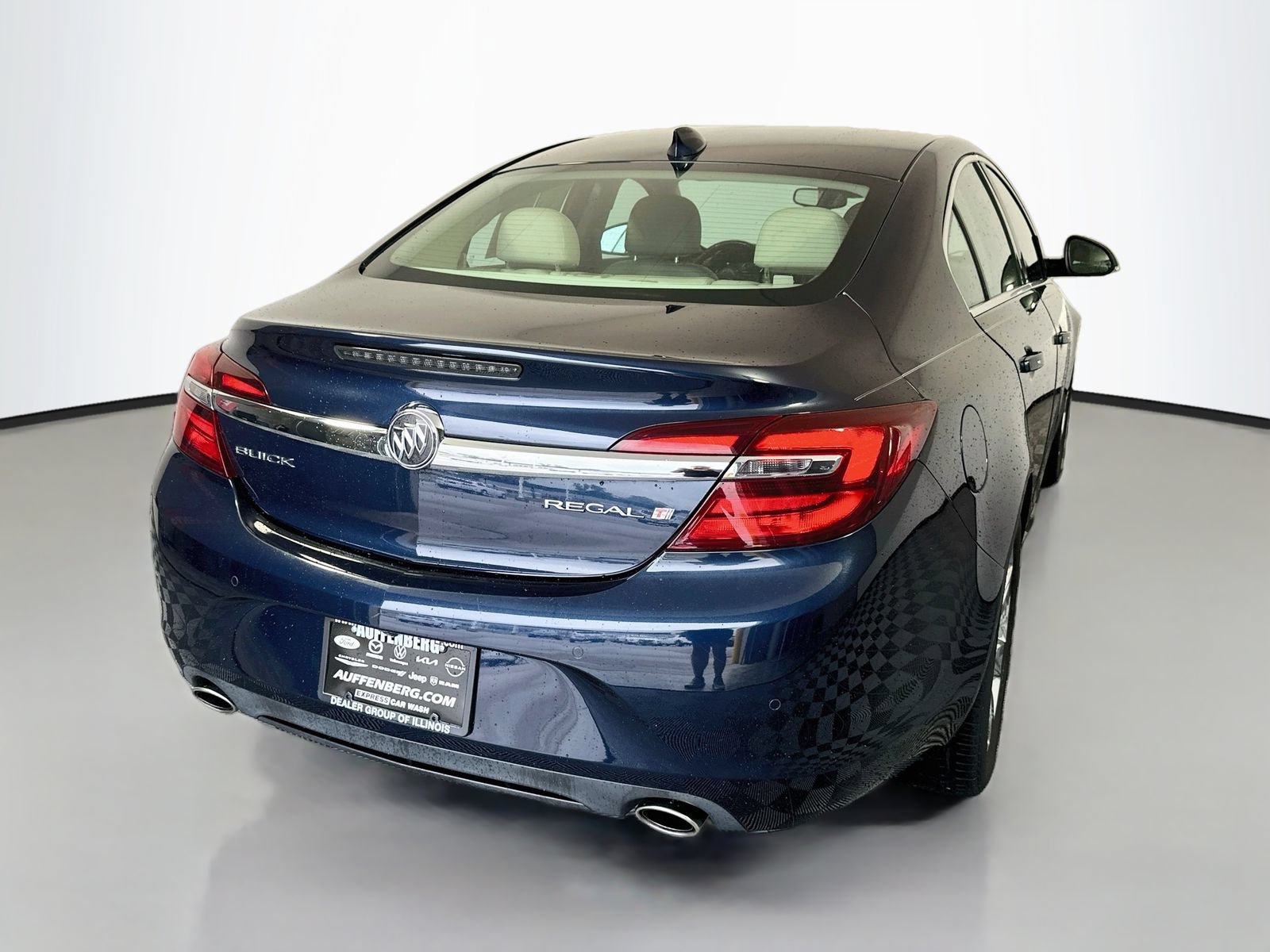 Used 2017 Buick Regal Premium w/ Driver Confidence Package #1 FWD image 7