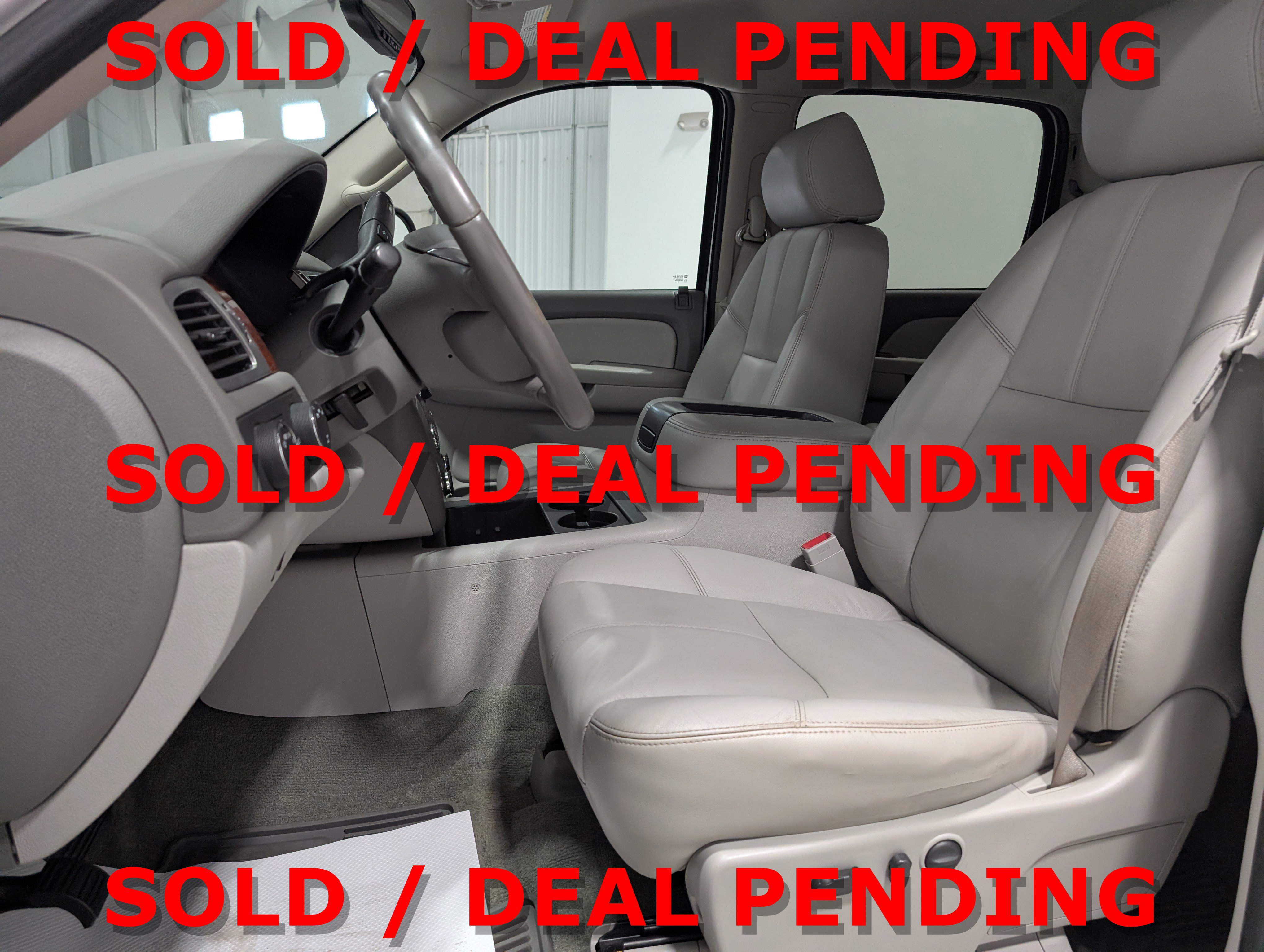 Used 2009 GMC Sierra 2500 SLT w/ SLT Convenience Package image 17