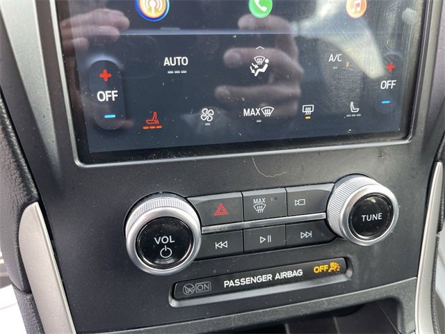 Used 2024 Ford Edge ST-Line image 18