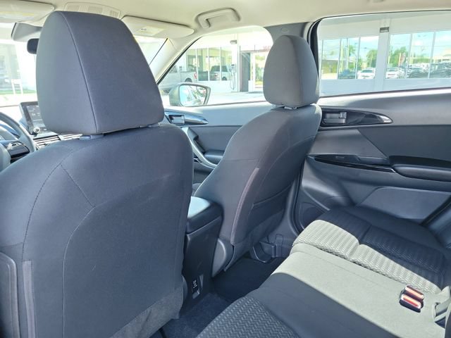 Used 2024 Mitsubishi Eclipse Cross LE AWD/4WD image 14