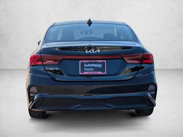 Used 2023 Kia Forte LXS image 7