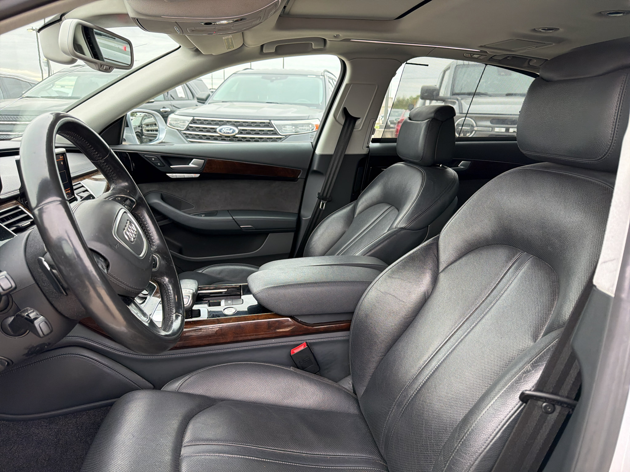 Used 2015 Audi A8 L 4.0T AWD/4WD image 10