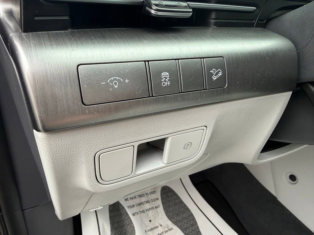 Used 2024 Hyundai Kona SEL w/ Convenience Package AWD/4WD image 14