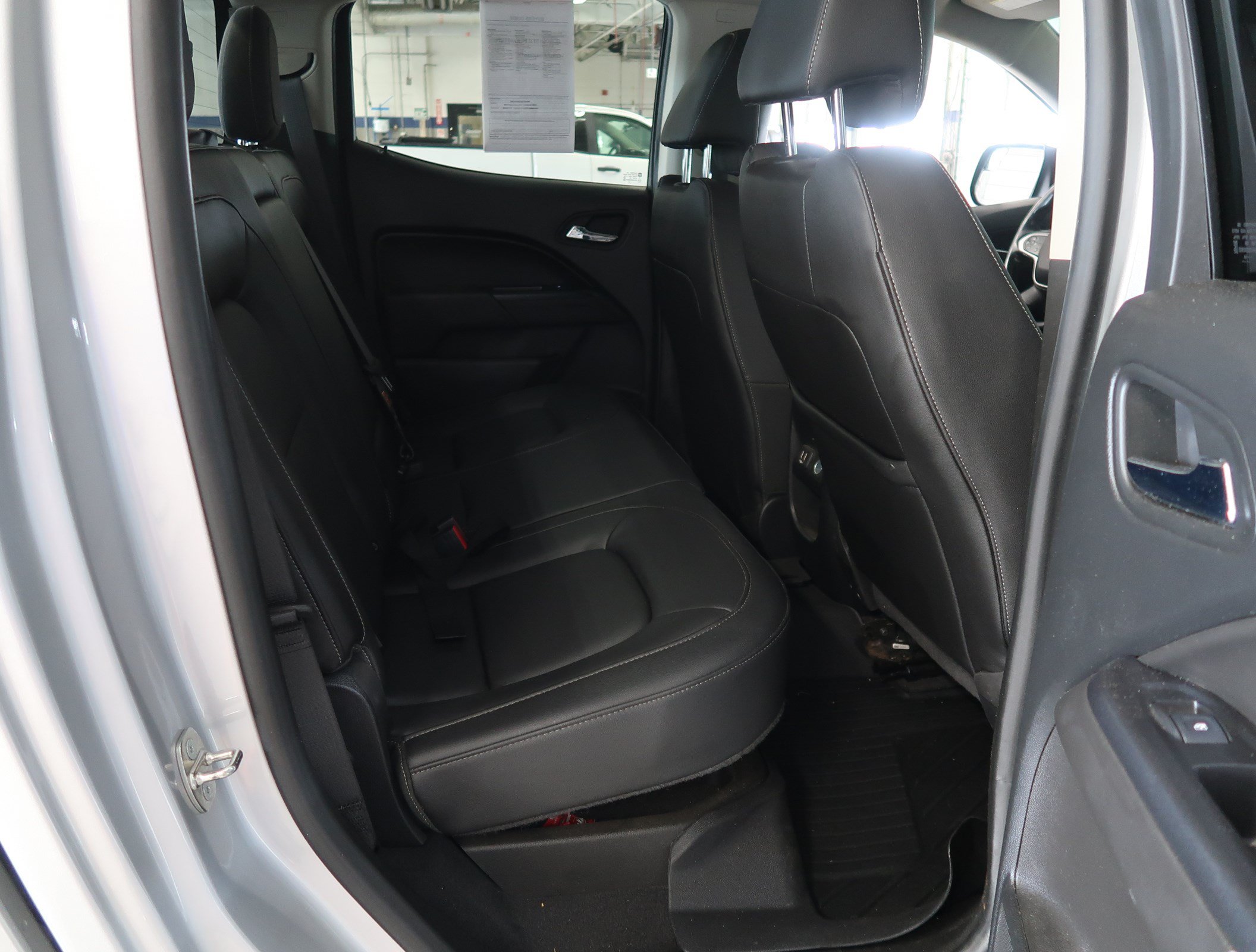 Used 2019 Chevrolet Colorado LT w/ Luxury Package, Chrome AWD/4WD image 35