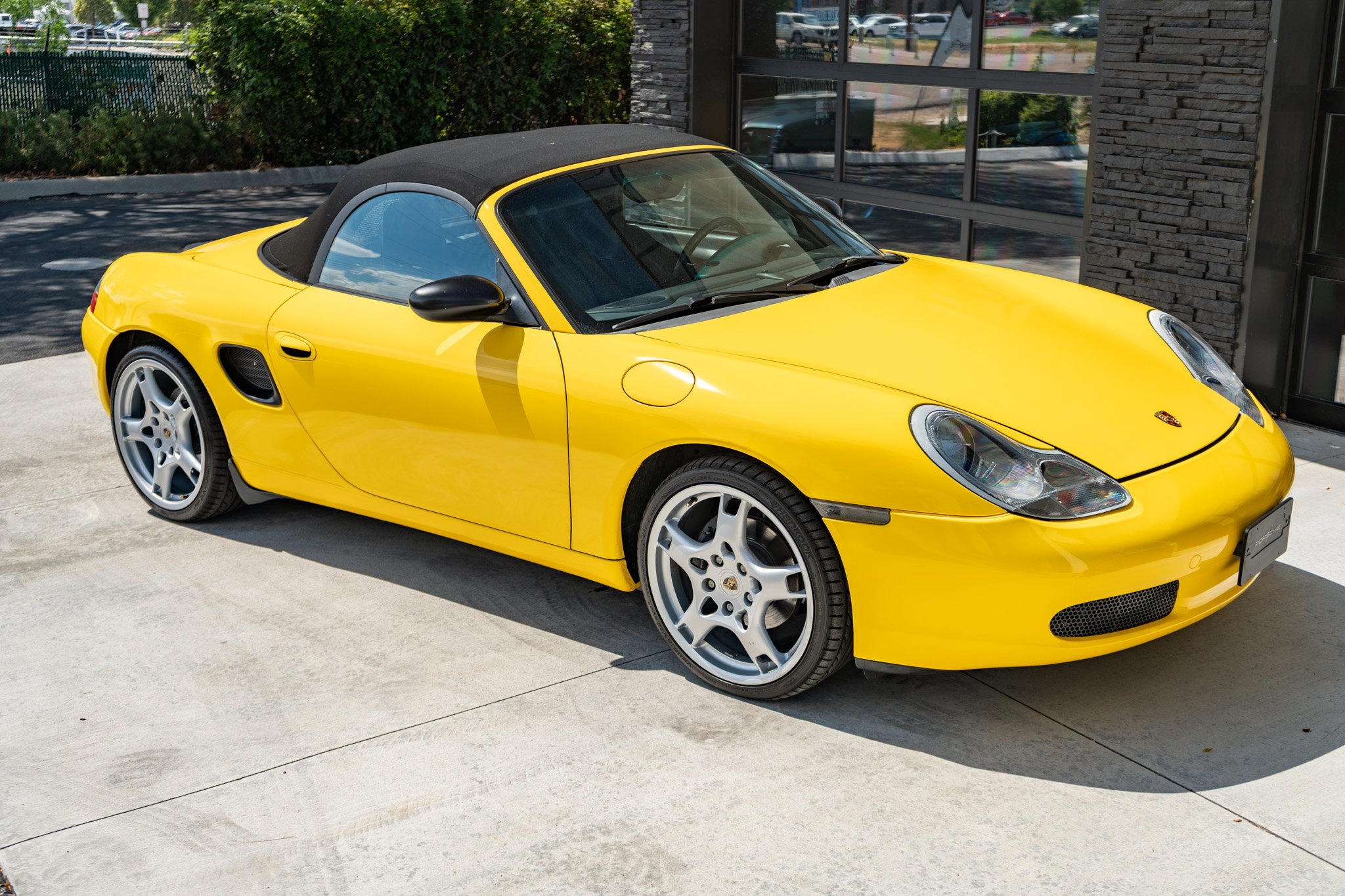 Used 1998 Porsche Boxster RWD image 15
