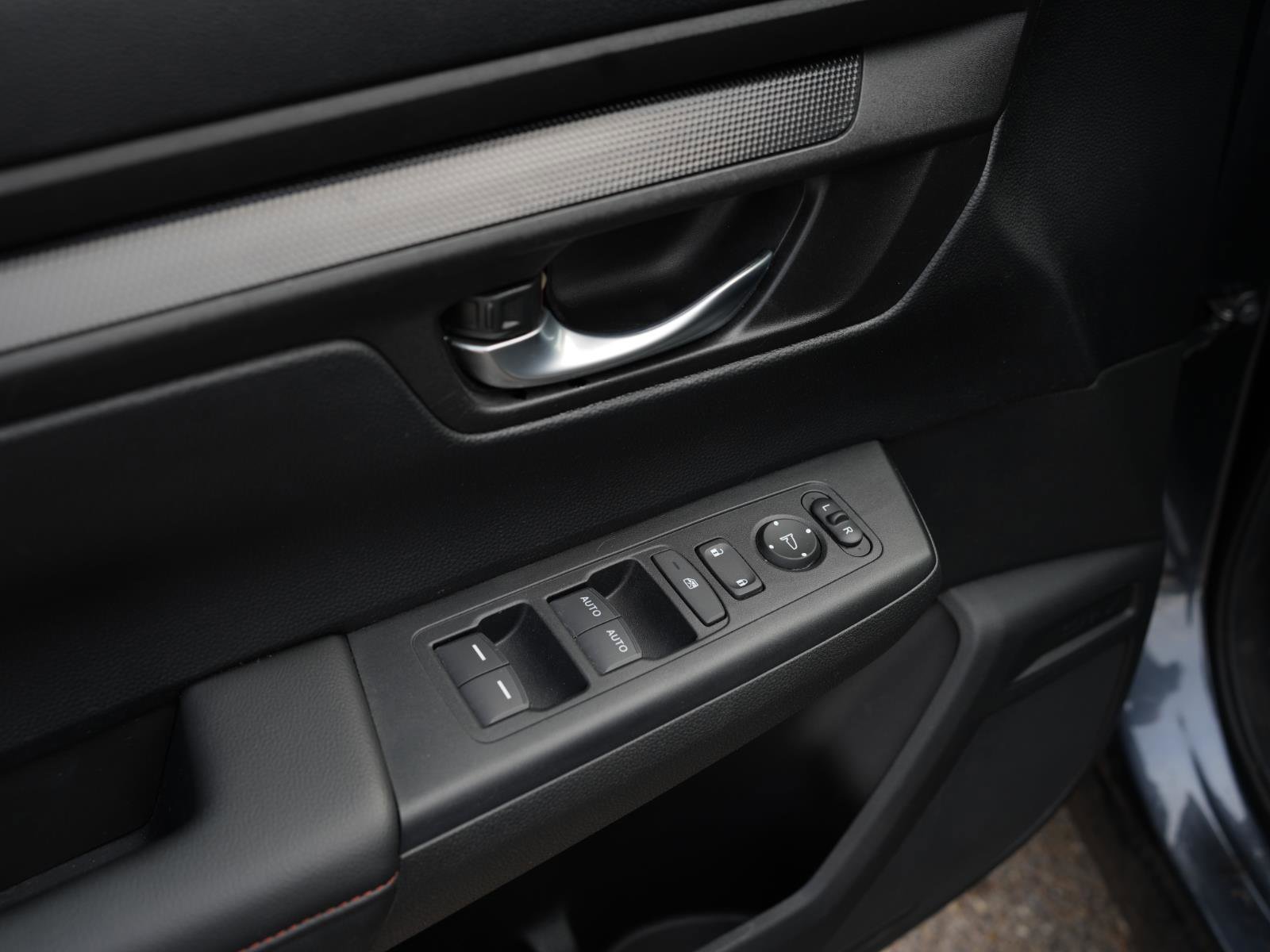 Used 2023 Honda CR-V Sport image 12