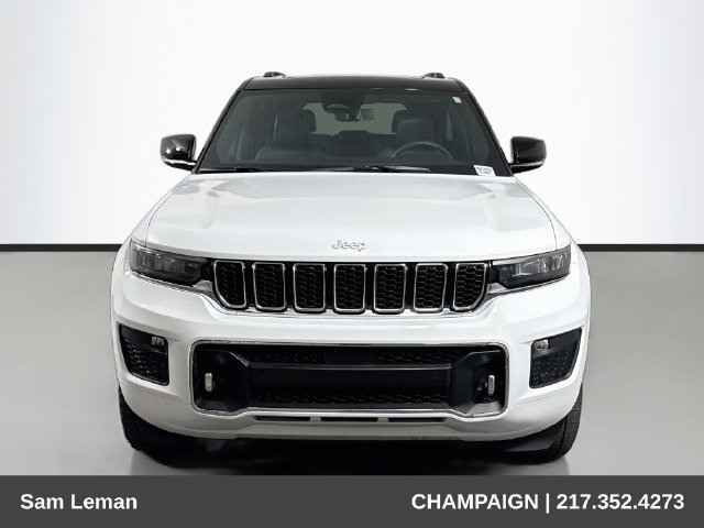 Used 2024 Jeep Grand Cherokee Overland w/ Luxury Tech Group IV AWD/4WD image 2