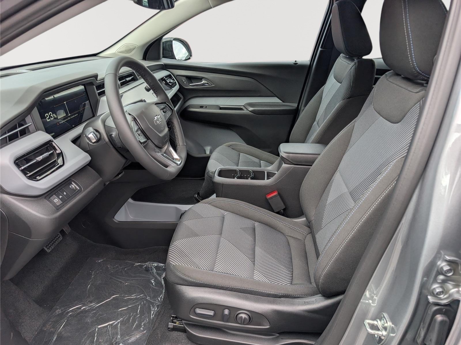 New 2027 Chevrolet Bolt LT w/ Comfort Package FWD image 12