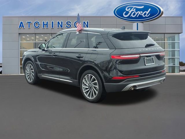 Used 2023 Lincoln Corsair Reserve w/ Equipment Group 201A image 7