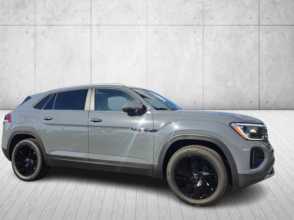 New 2026 Volkswagen Atlas Cross Sport SE image 3