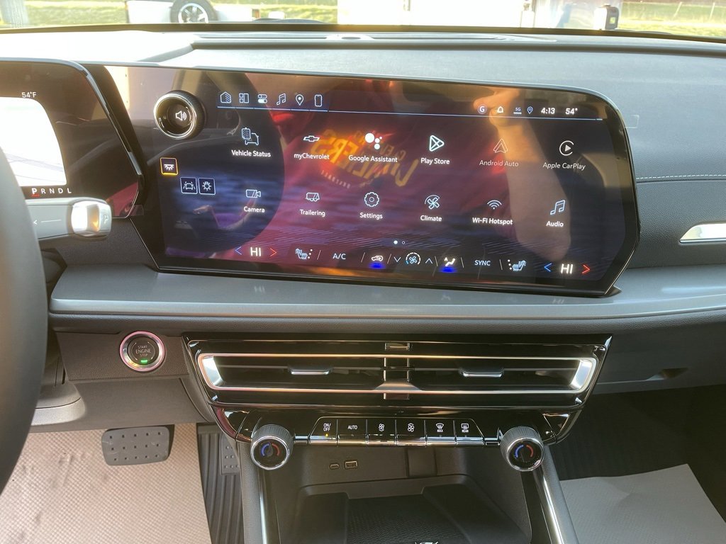 New 2026 Chevrolet Traverse LT w/ Driver Confidence Package image 17