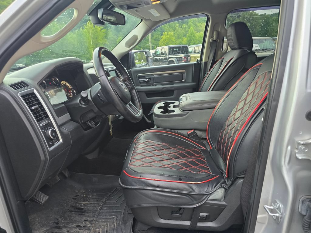 Used 2017 RAM 1500 Big Horn AWD/4WD image 4