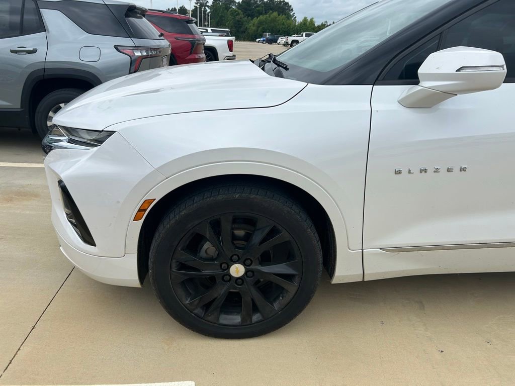 Used 2020 Chevrolet Blazer Premier w/ LPO, Floor Liner Package FWD image 2