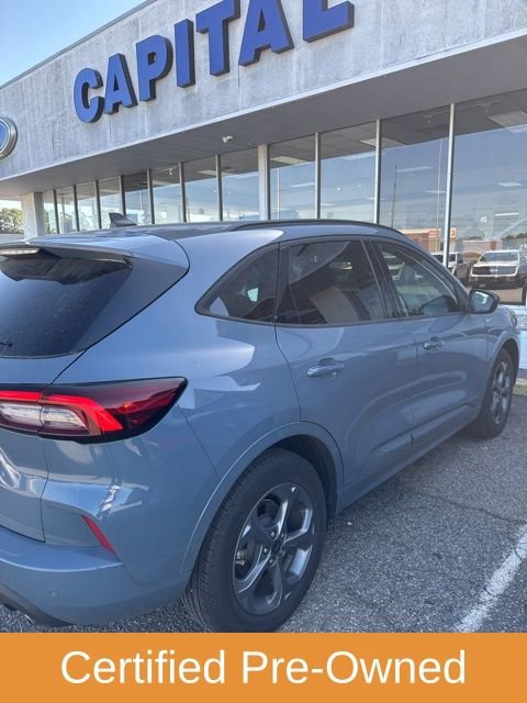Certified 2024 Ford Escape ST-Line w/ Tech Pack #1 FWD image 5