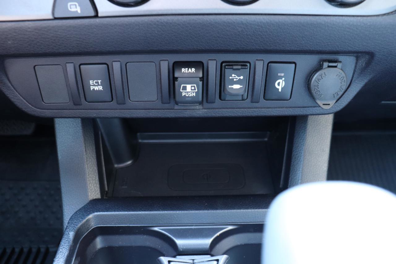 Used 2018 Toyota Tacoma TRD Sport image 58