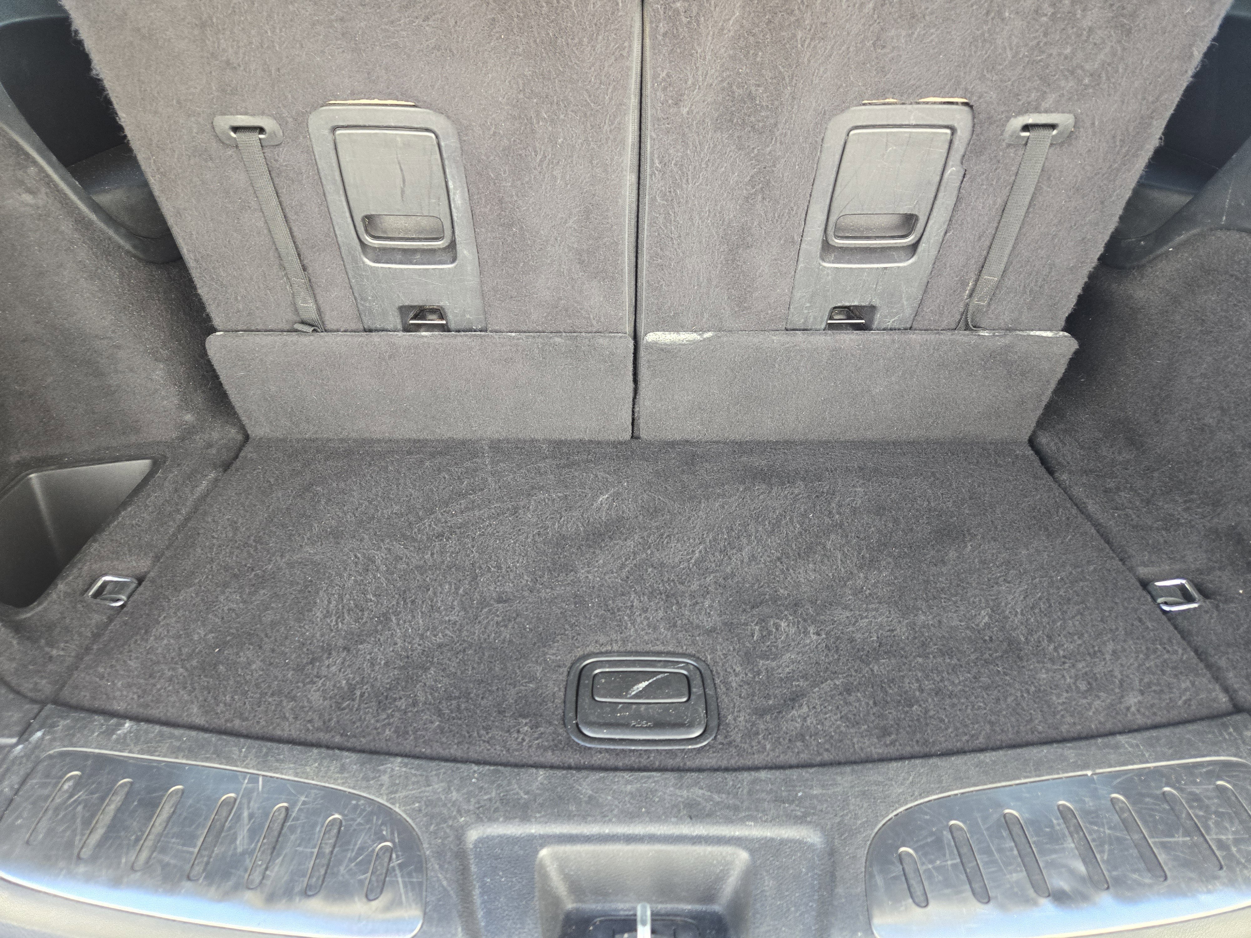 Used 2023 Dodge Durango GT image 36