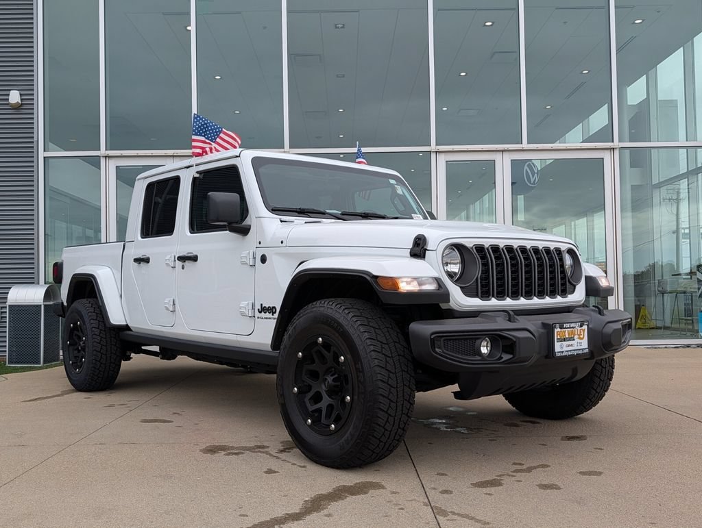 Used 2025 Jeep Gladiator Sport