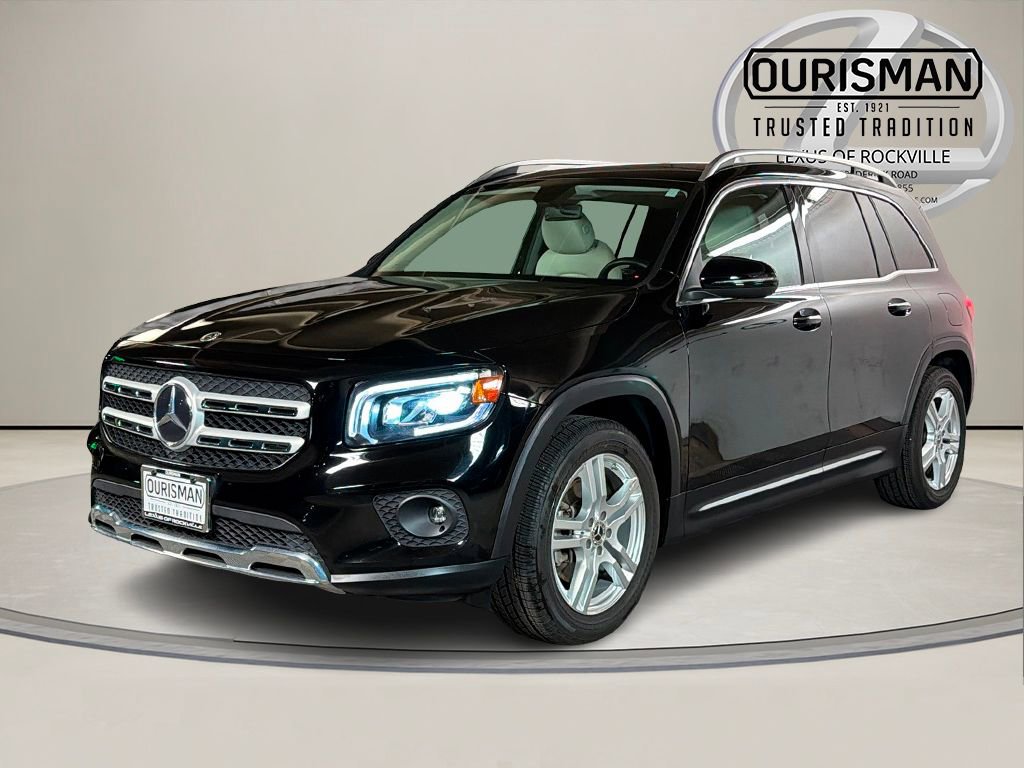 Used 2021 Mercedes-Benz GLB 250 4MATIC image 2