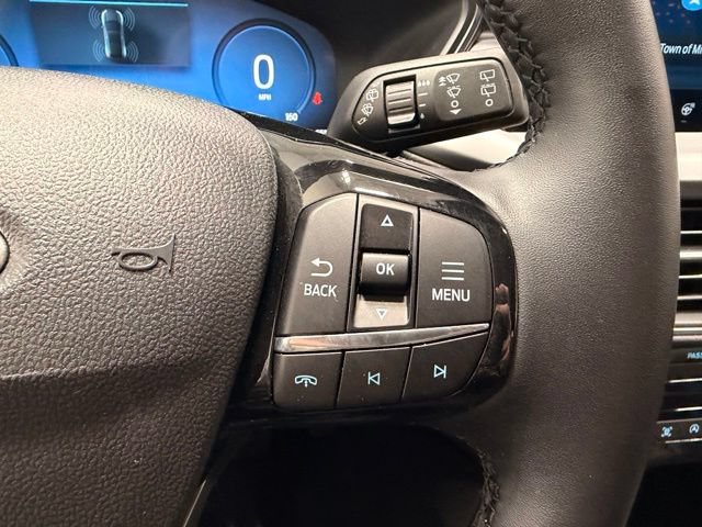 Used 2025 Ford Escape Platinum AWD/4WD image 31