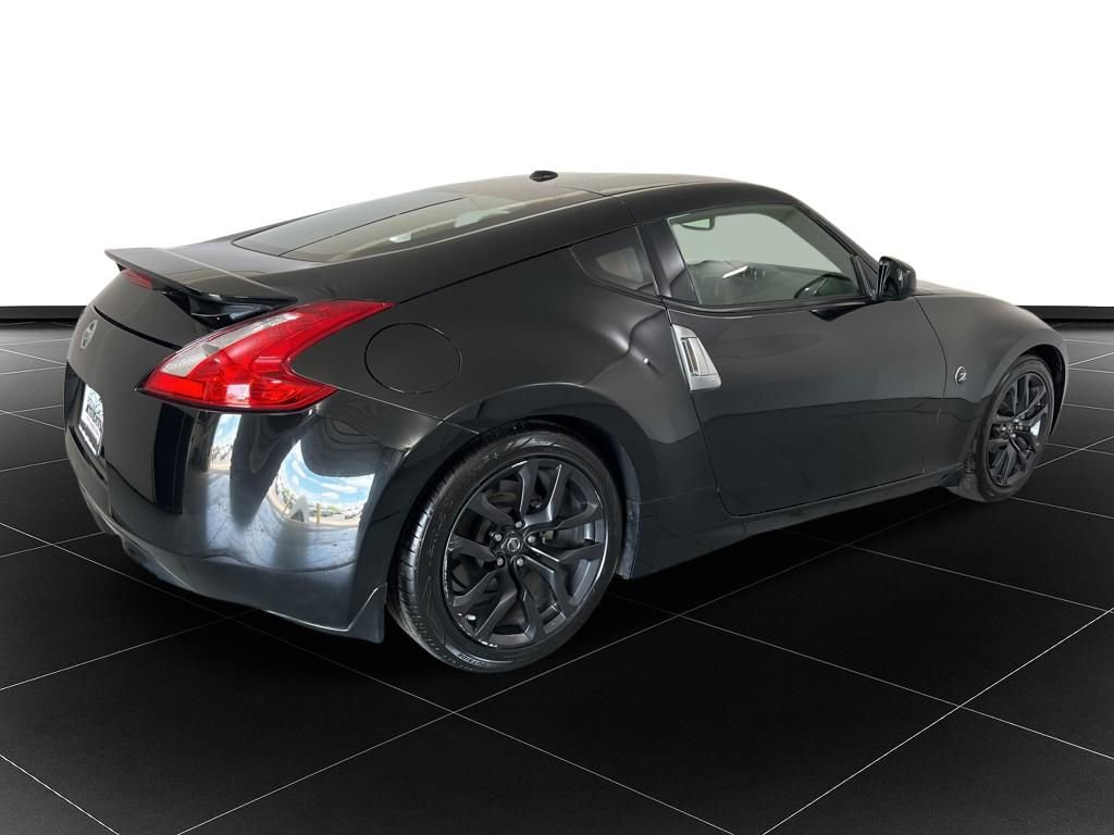 Used 2016 Nissan 370Z Touring w/ Aerodynamics Package RWD image 5