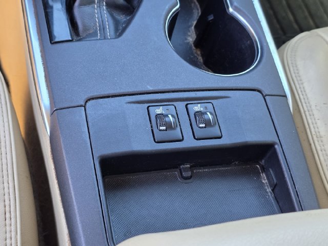 Used 2016 Toyota Camry XLE FWD image 21