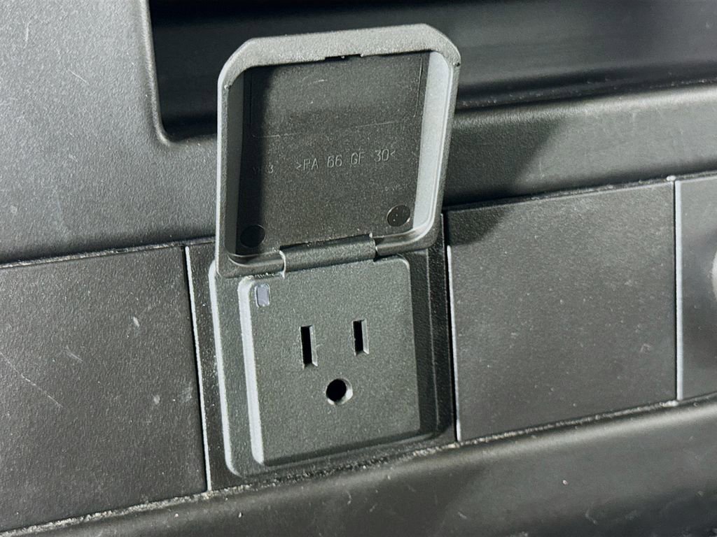 Used 2019 Chevrolet Express 2500 w/ Driver Convenience Package image 14