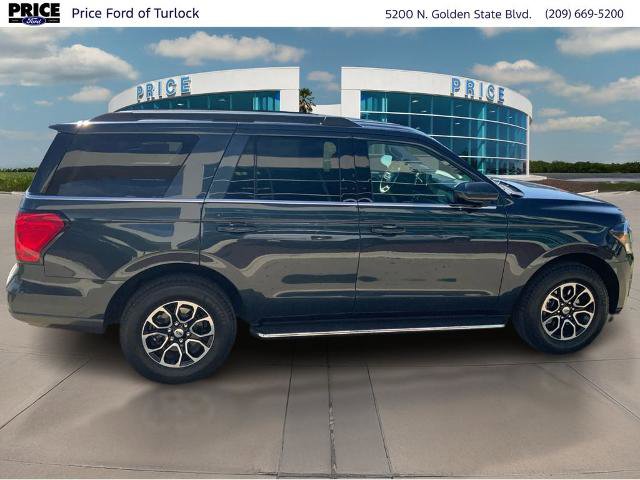 Certified 2023 Ford Expedition XLT image 4