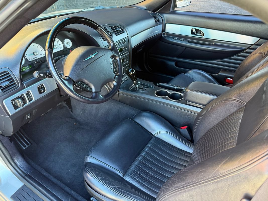 Used 2004 Ford Thunderbird RWD image 26